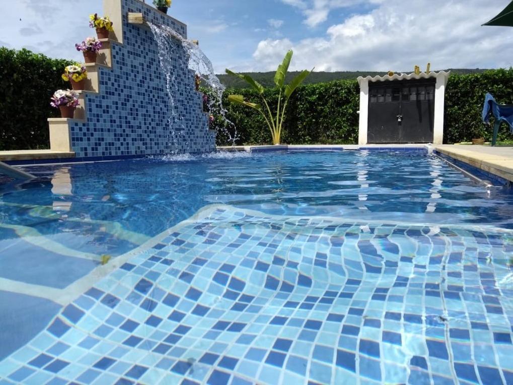 C&H Casa Campestre El Oasis Ricaurte Girardot Bed & Breakfast Eksteriør bilde